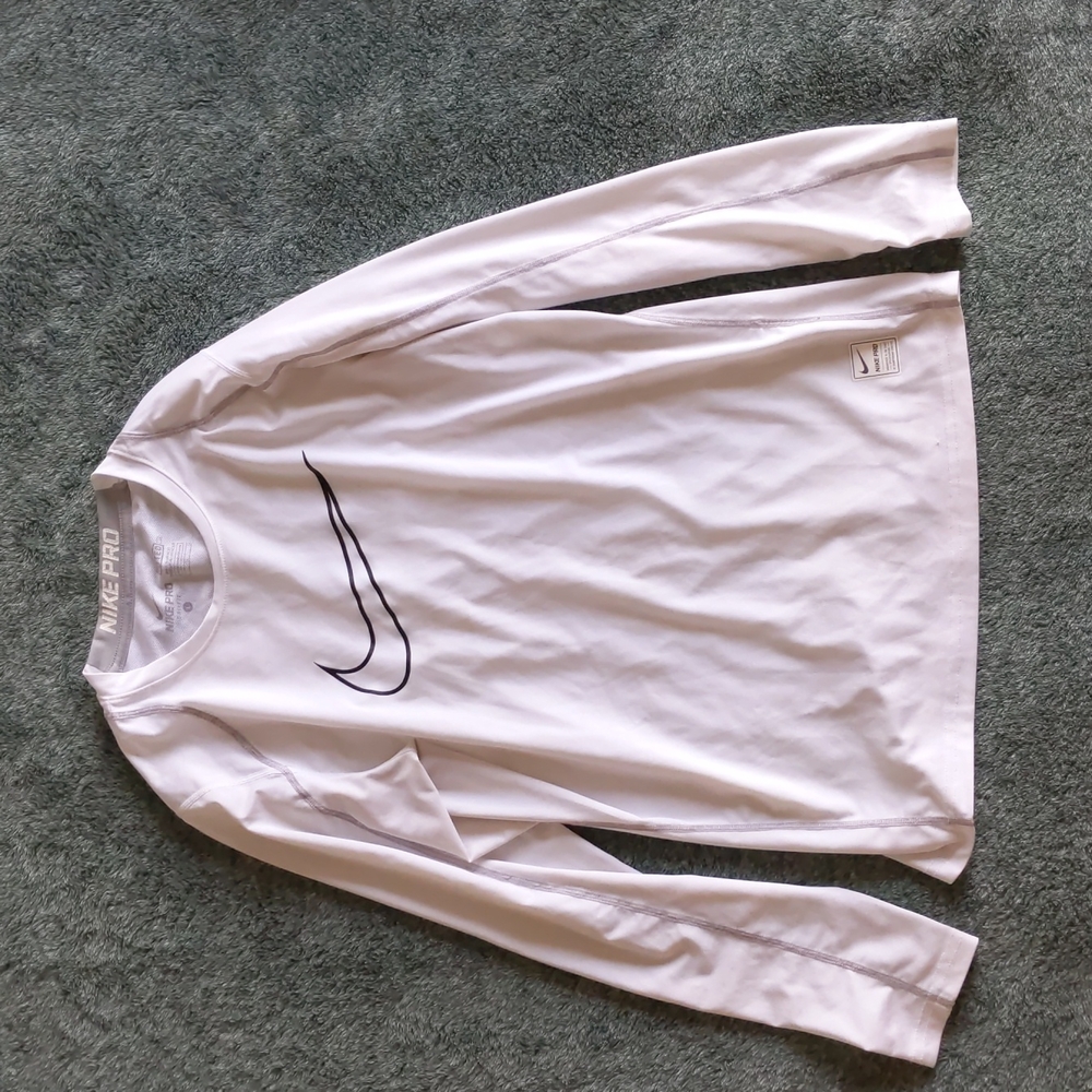 Boy's Nike Pro Dri-fit tee